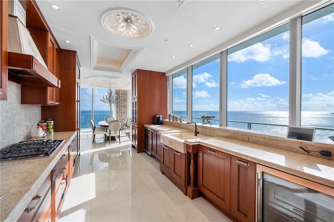 2200 N Ocean Boulevard, #N1701/N1801, Fort Lauderdale, FL 33305 CUSTOM DESIGNED KITCHEN
