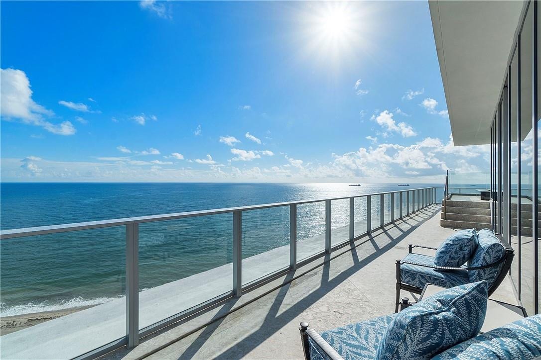 2200 N Ocean Boulevard, #N1701/N1801, Fort Lauderdale, FL 33305 SKY TERRACE