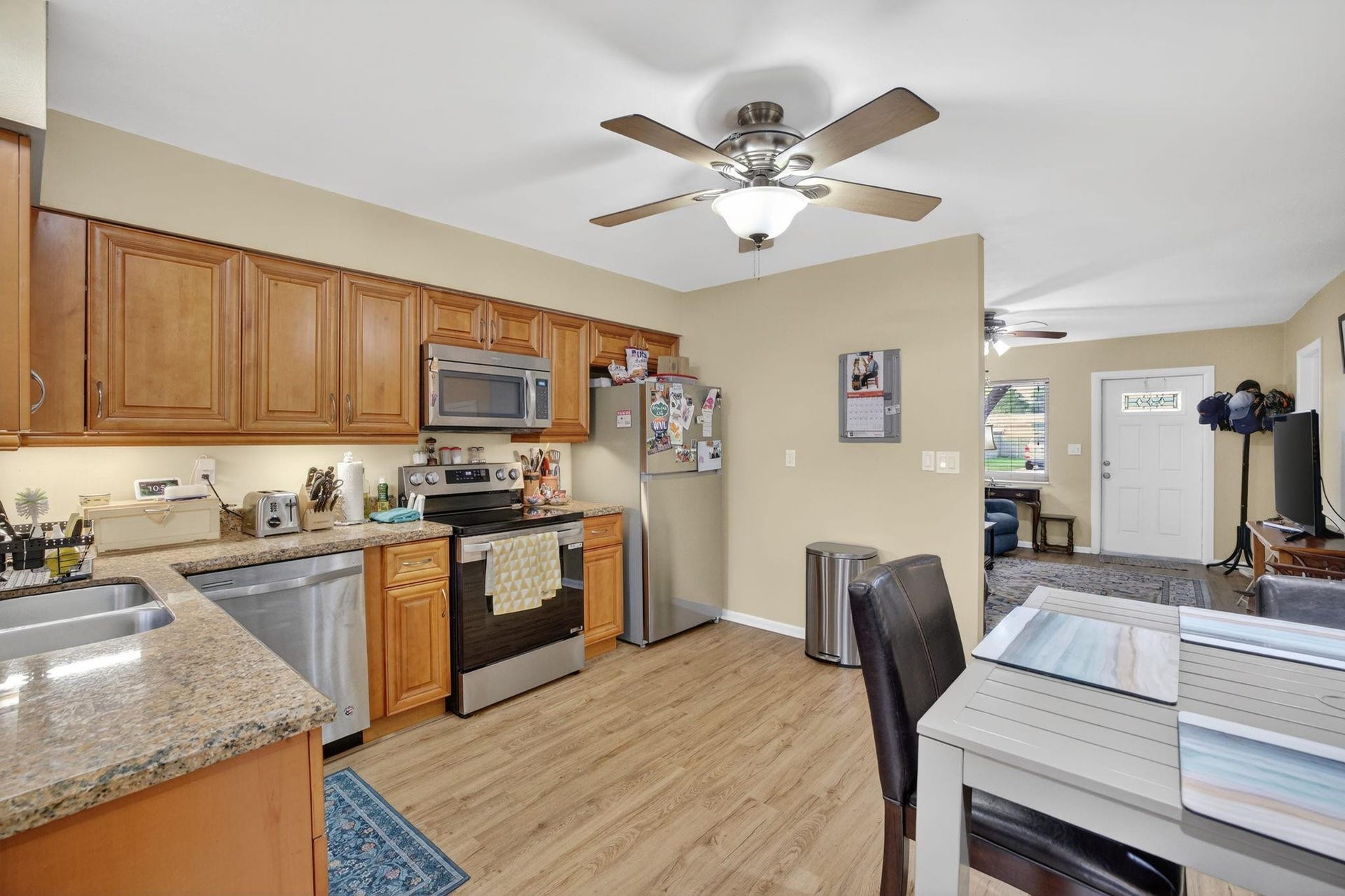 2610 Kitchen