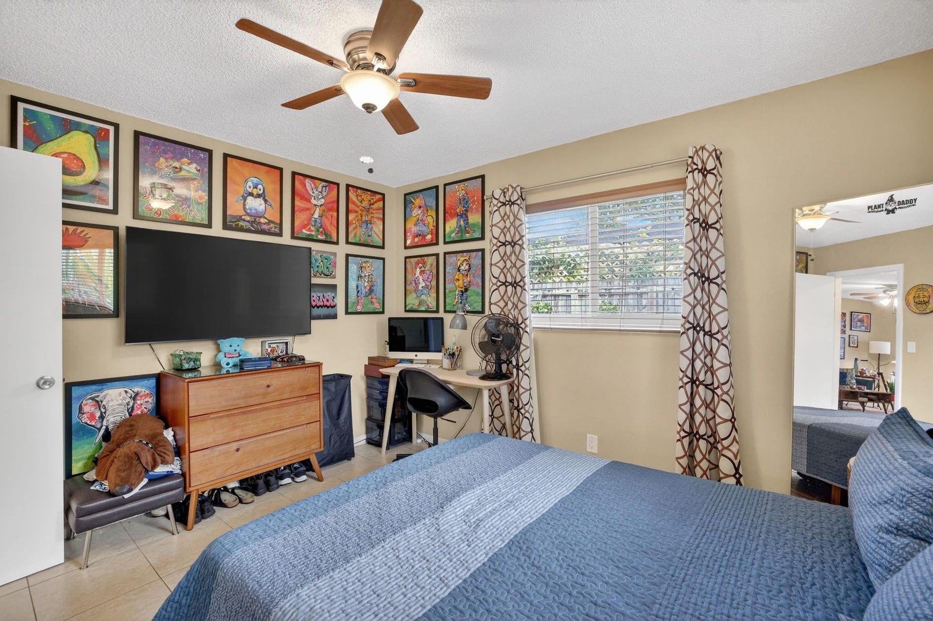 2608 Bedroom