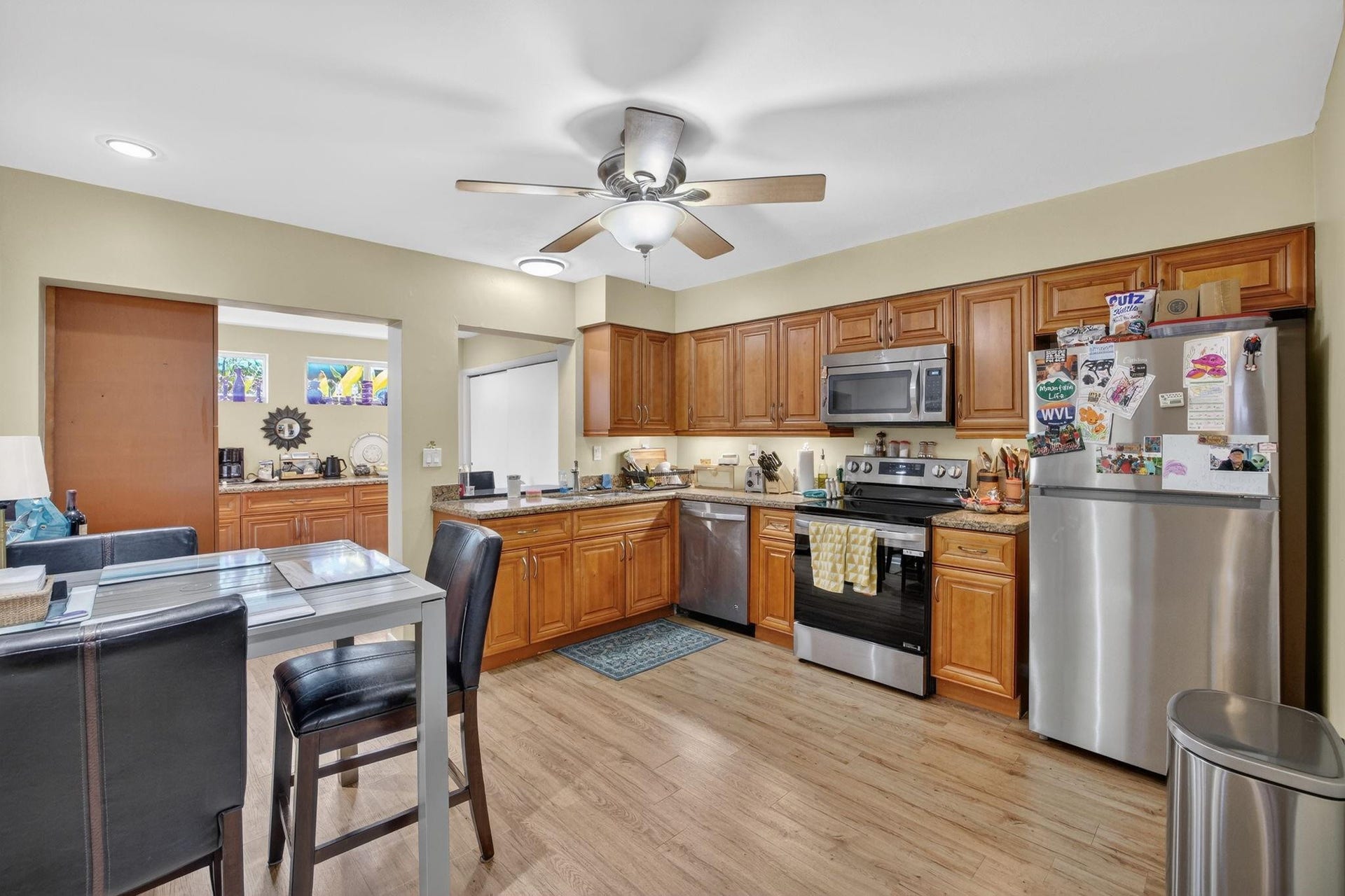 2610 Kitchen