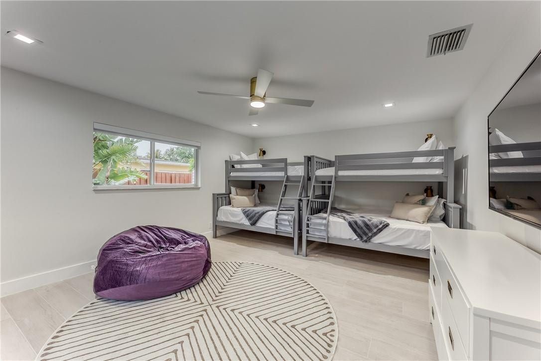 BEDROOM #2 BUNK BEDS (2) TWIN OVER FULL / PLAY AREA/ 65" ROKU SMART TV