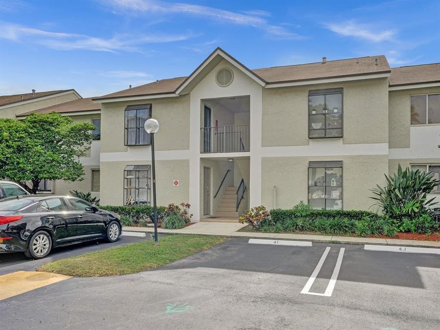 Property photo for 715 Gardens Drive, #203, Pompano Beach, FL