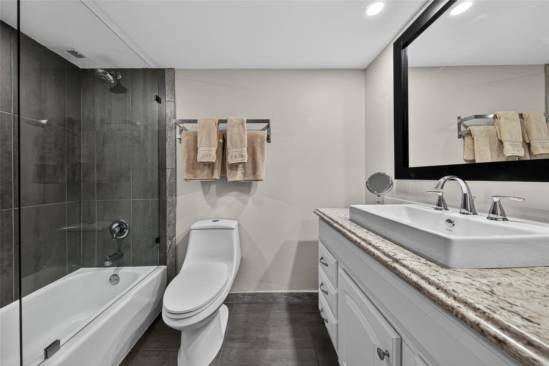 3200 N Palm Aire Drive, #508, Pompano Beach, FL 33069