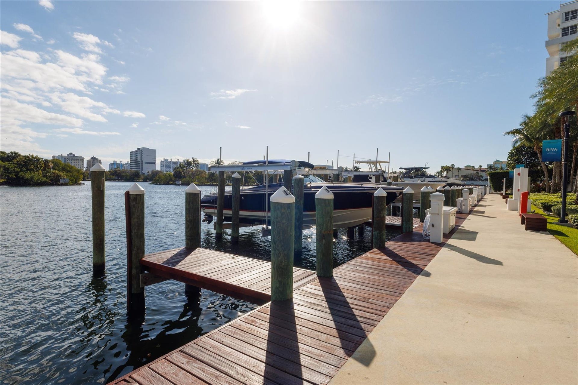 1180 N Federal Highway, #Ph-1606, Fort Lauderdale, FL 33304 Deeded Dock Space