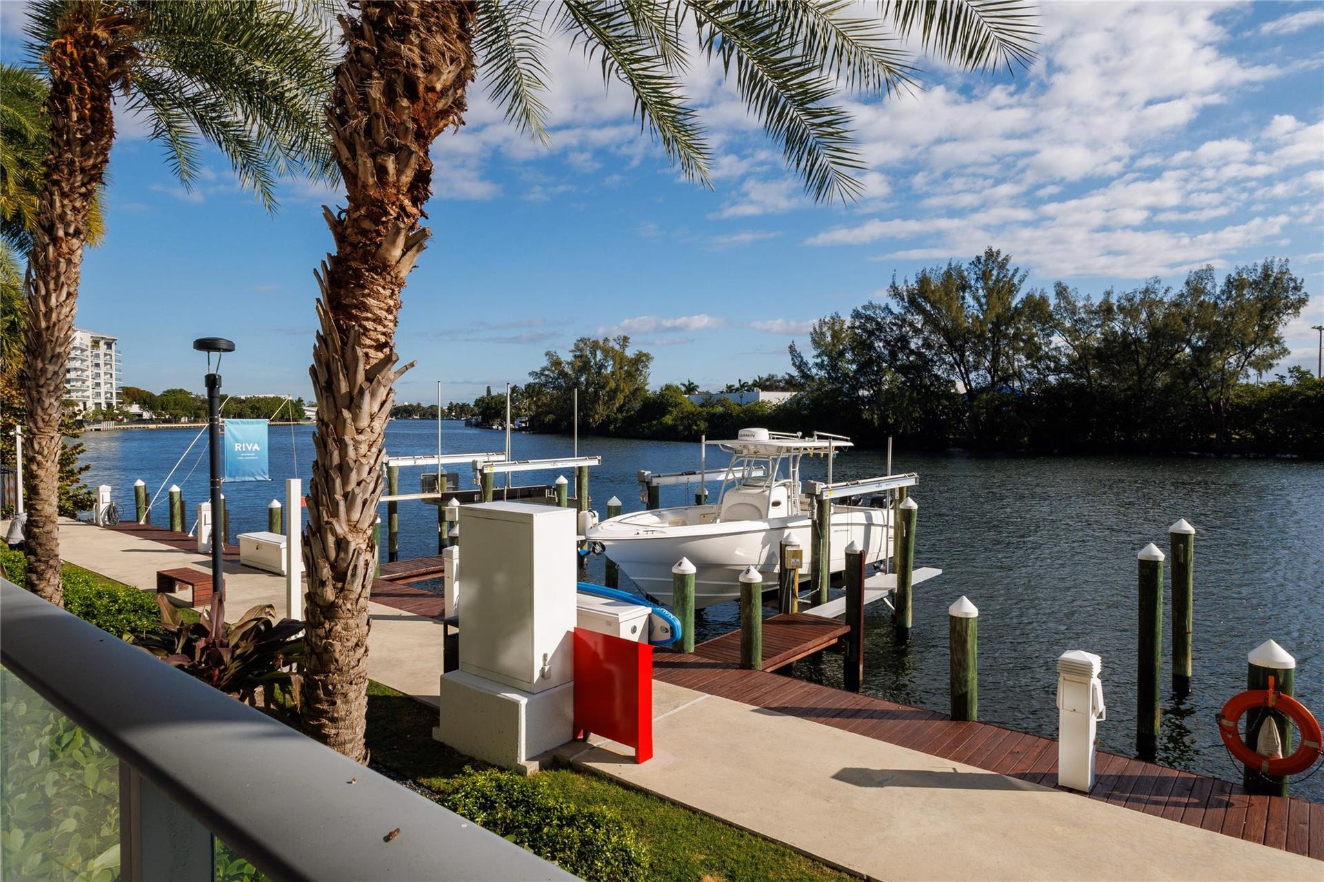 1180 N Federal Highway, #Ph-1606, Fort Lauderdale, FL 33304 Private Dock