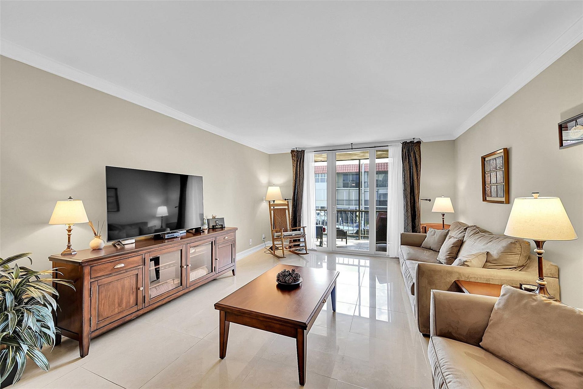 777 S Federal Highway, #E-205, Pompano Beach, FL 33062