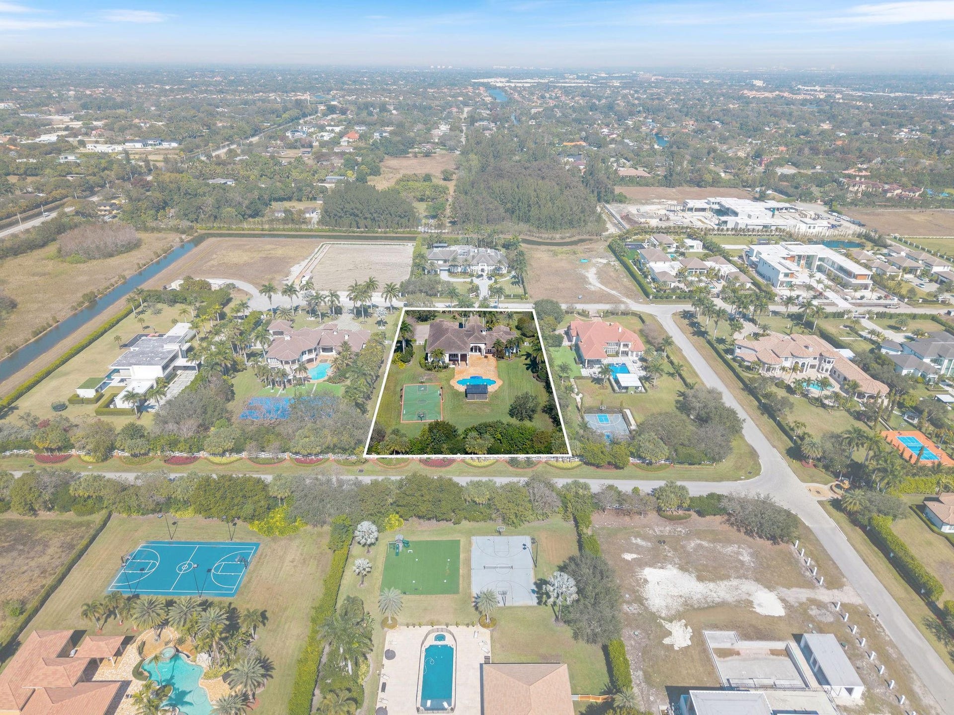 16850 Stratford Court, Southwest Ranches, FL 33331