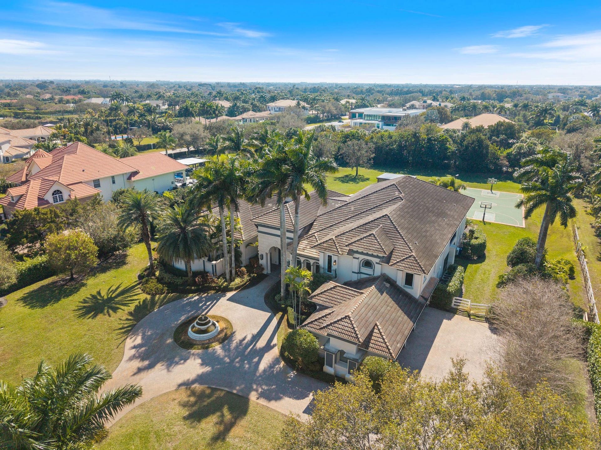 16850 Stratford Court, Southwest Ranches, FL 33331