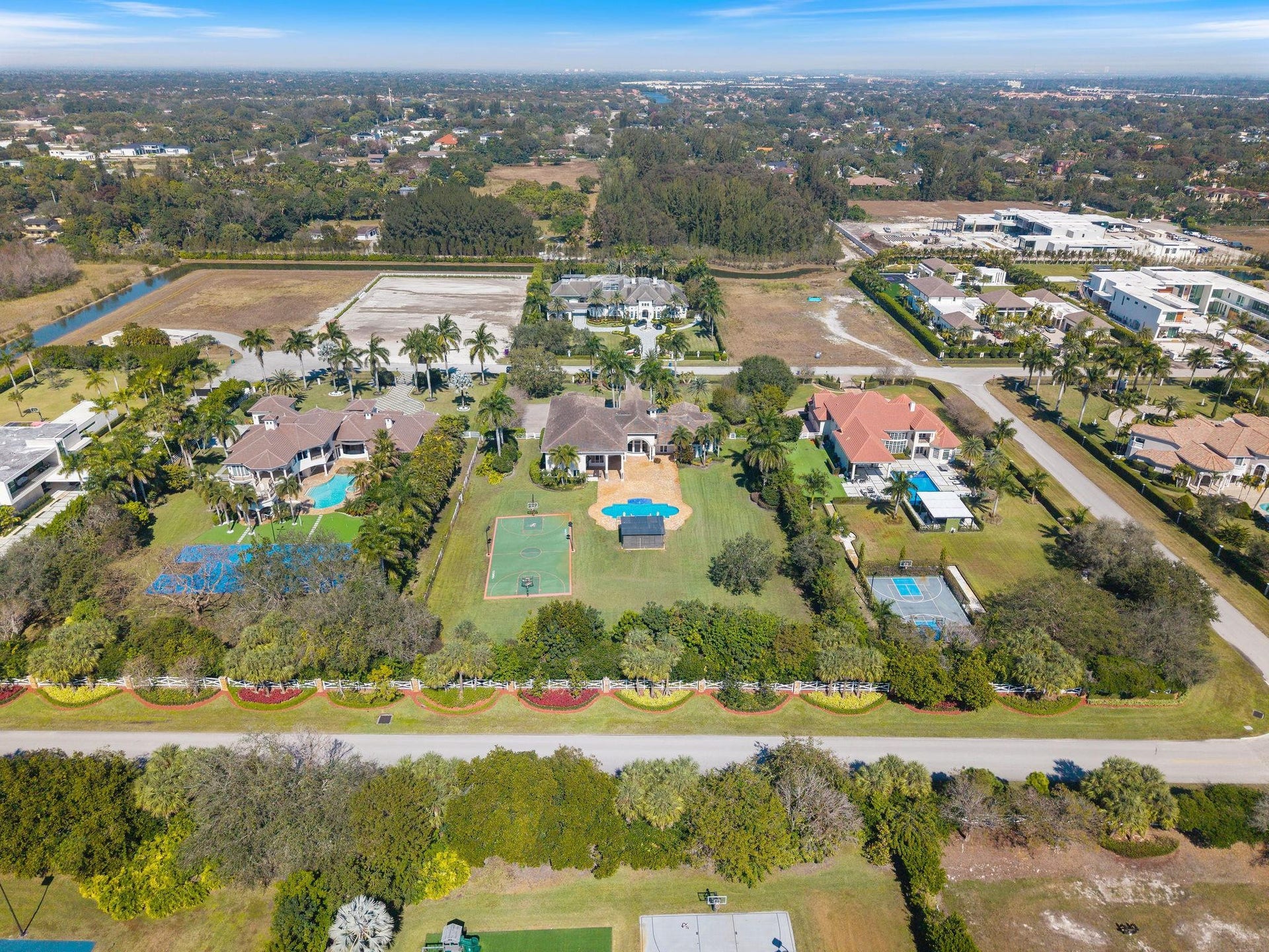 16850 Stratford Court, Southwest Ranches, FL 33331