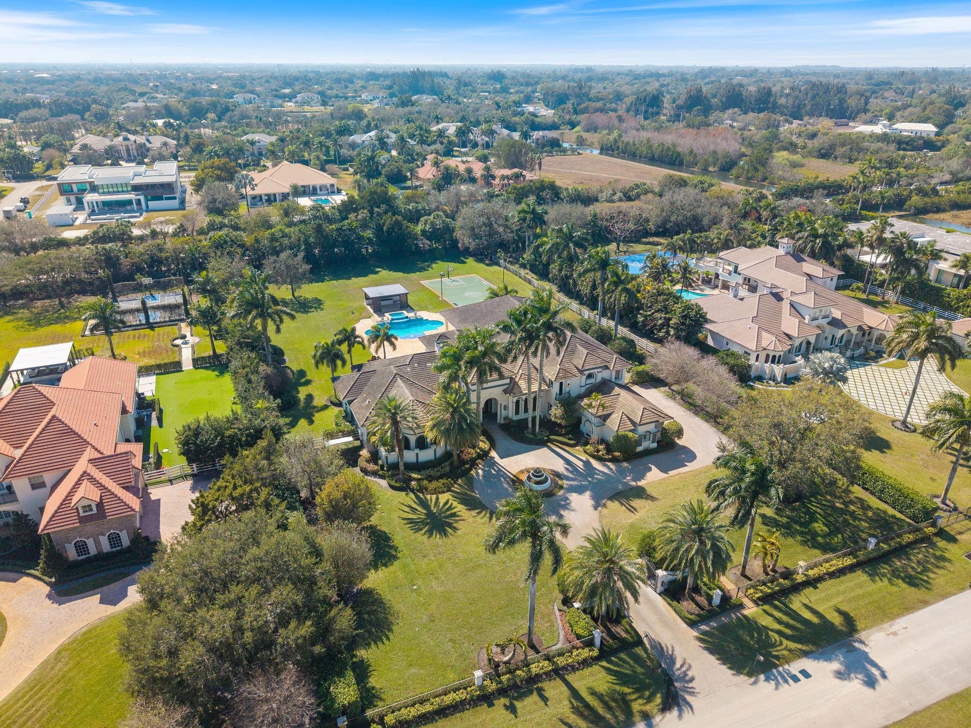 16850 Stratford Court, Southwest Ranches, FL 33331