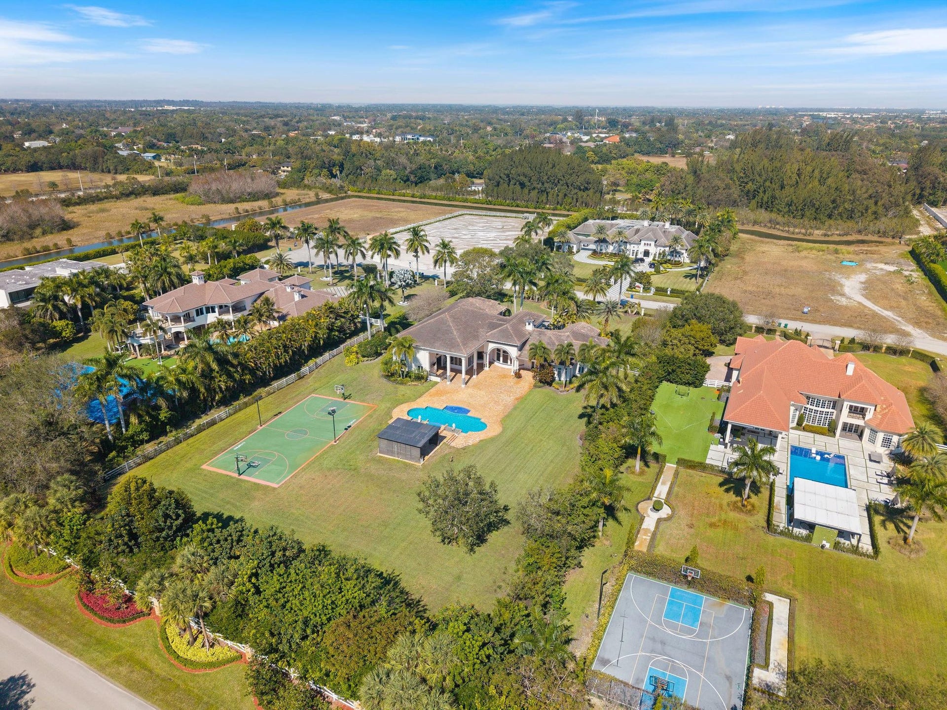 16850 Stratford Court, Southwest Ranches, FL 33331