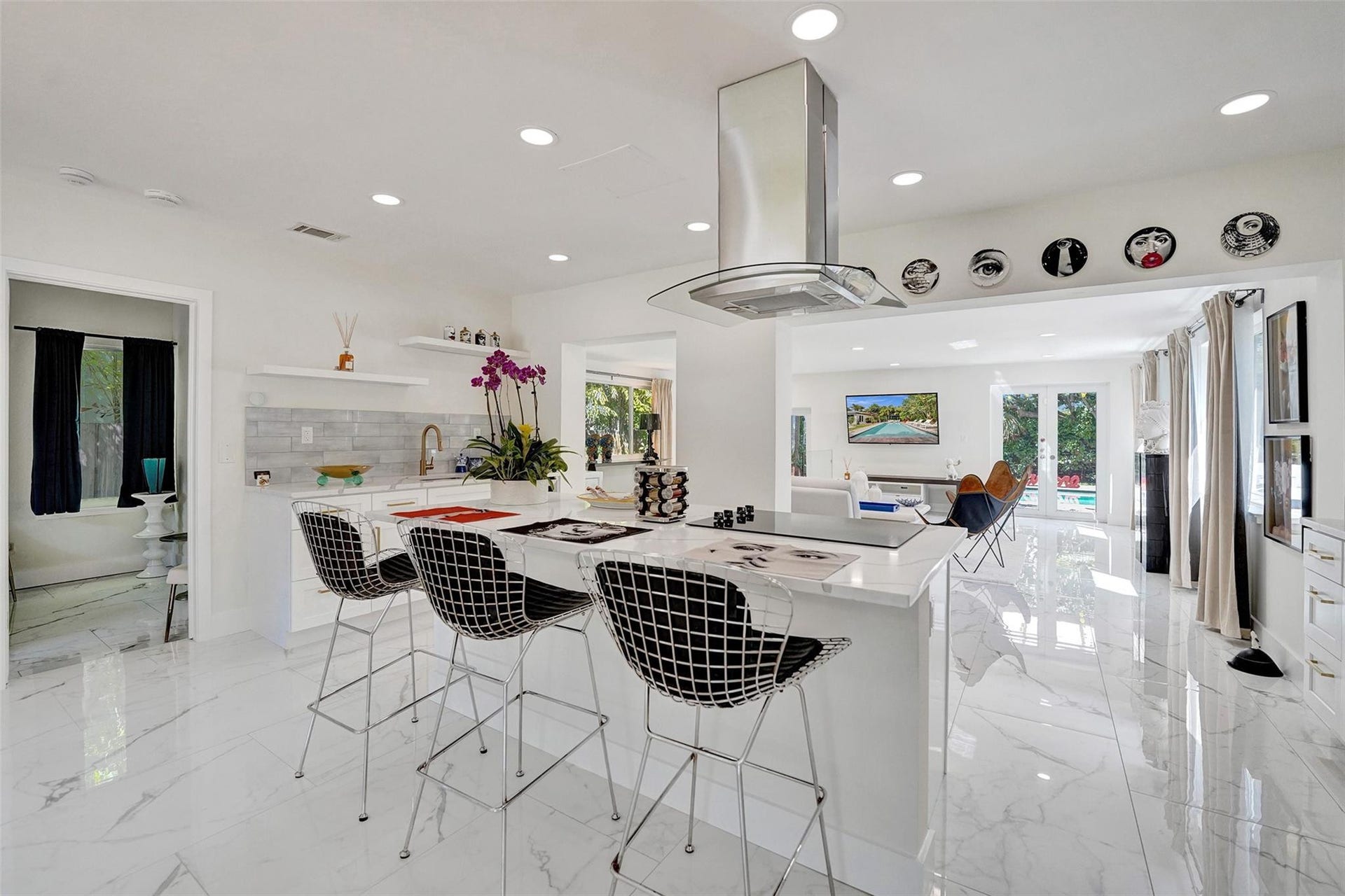 539 NE 25th Street, Wilton Manors, FL 33305