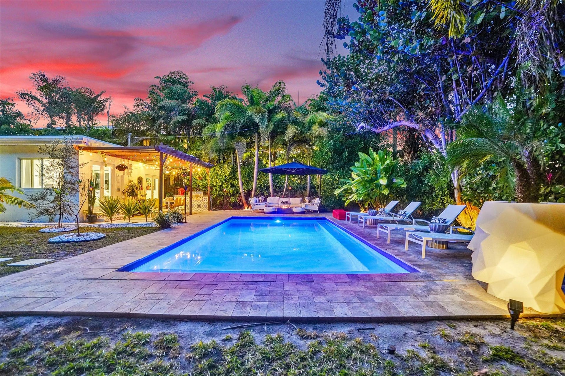 539 NE 25th Street, Wilton Manors, FL 33305