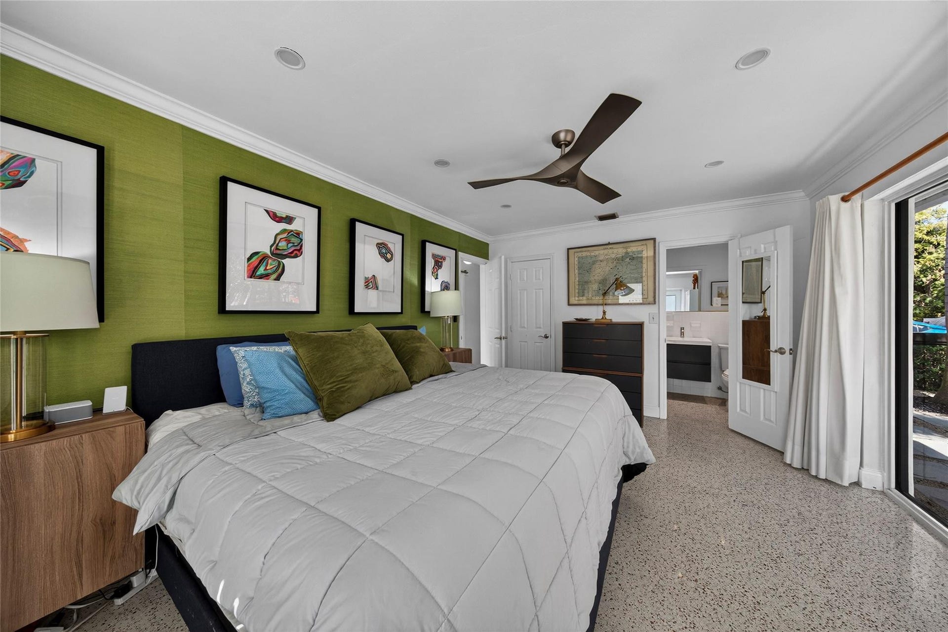 2701 NE 10th Terrace, Wilton Manors, FL 33334