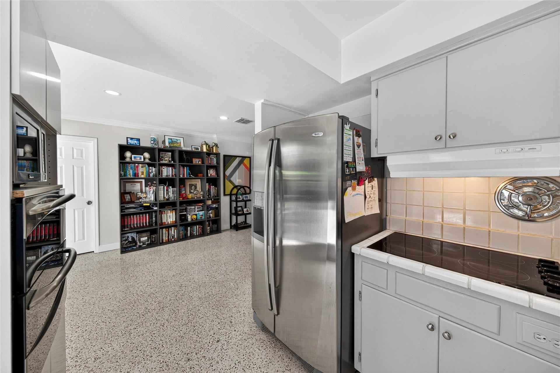 2701 NE 10th Terrace, Wilton Manors, FL 33334