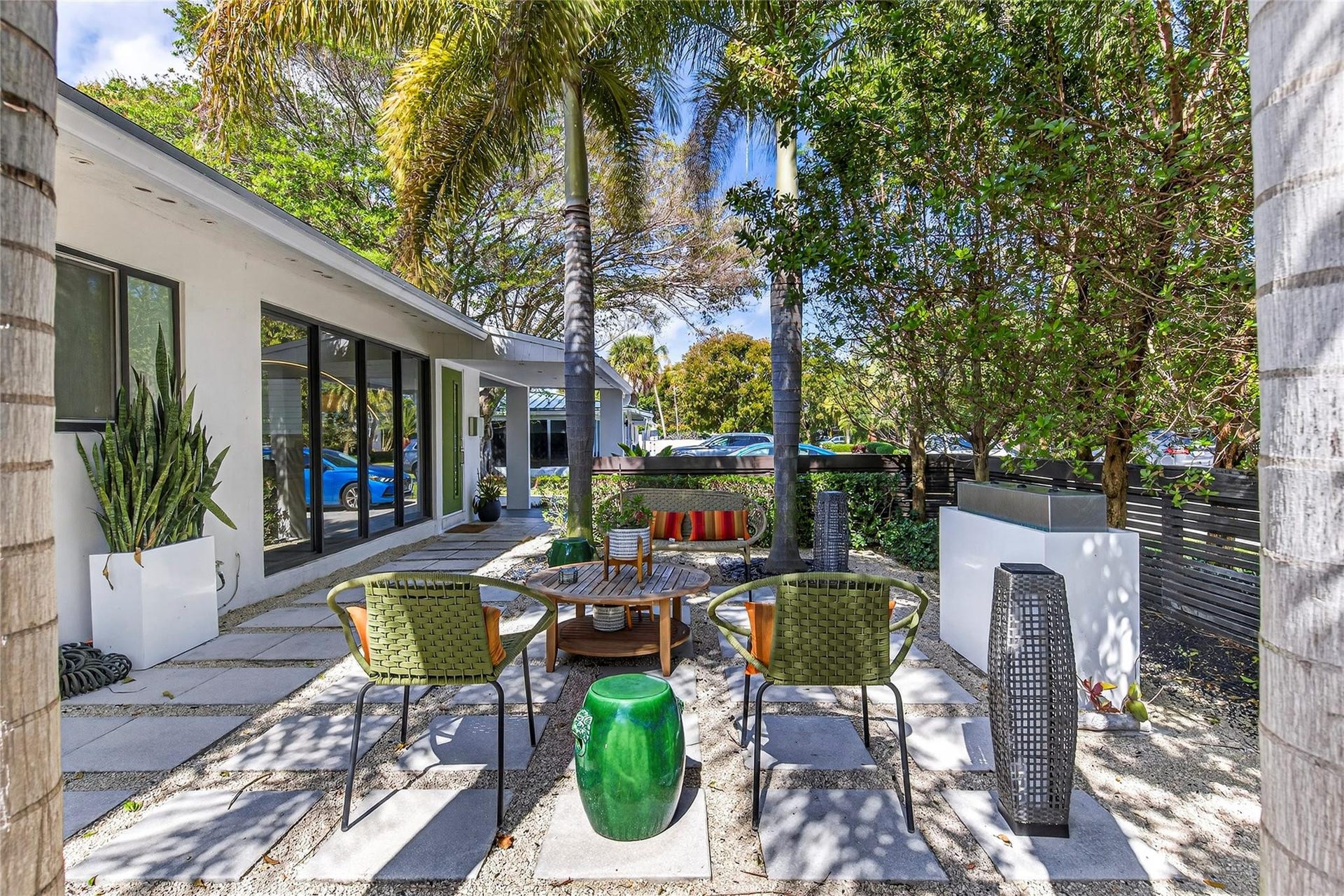 2701 NE 10th Terrace, Wilton Manors, FL 33334