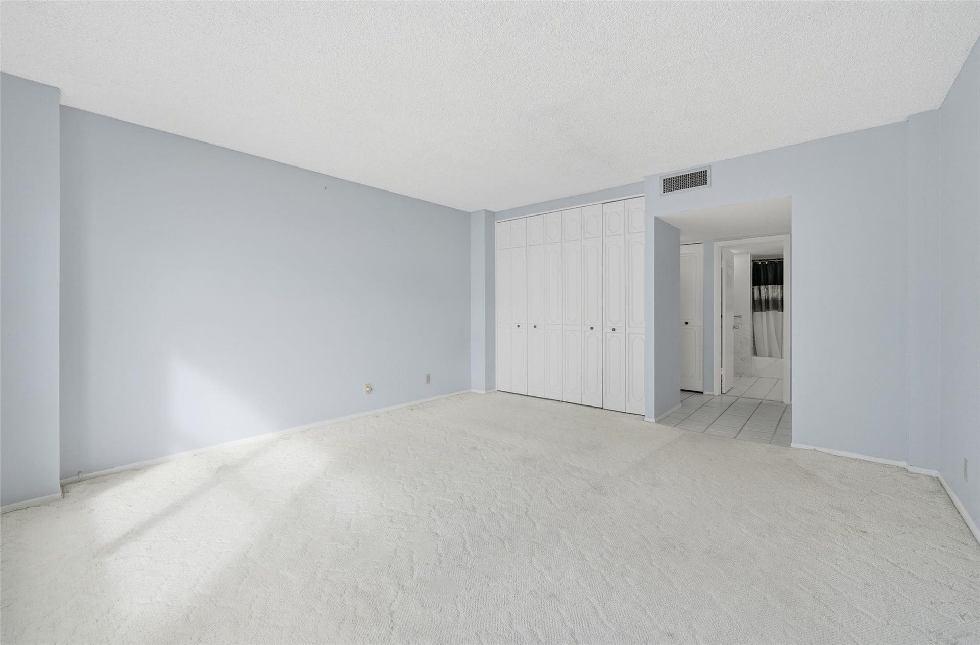 3550 Galt Ocean Drive, #1704, Fort Lauderdale, FL 33308 3550 Galt Ocean Drive, #1704, Fort Lauderdale, FL 33308