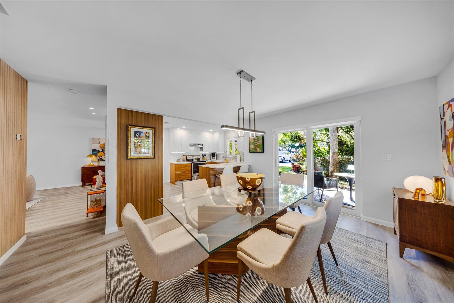3651 Oaks Clubhouse Drive, #P11, Pompano Beach, FL 33069 Photo 4