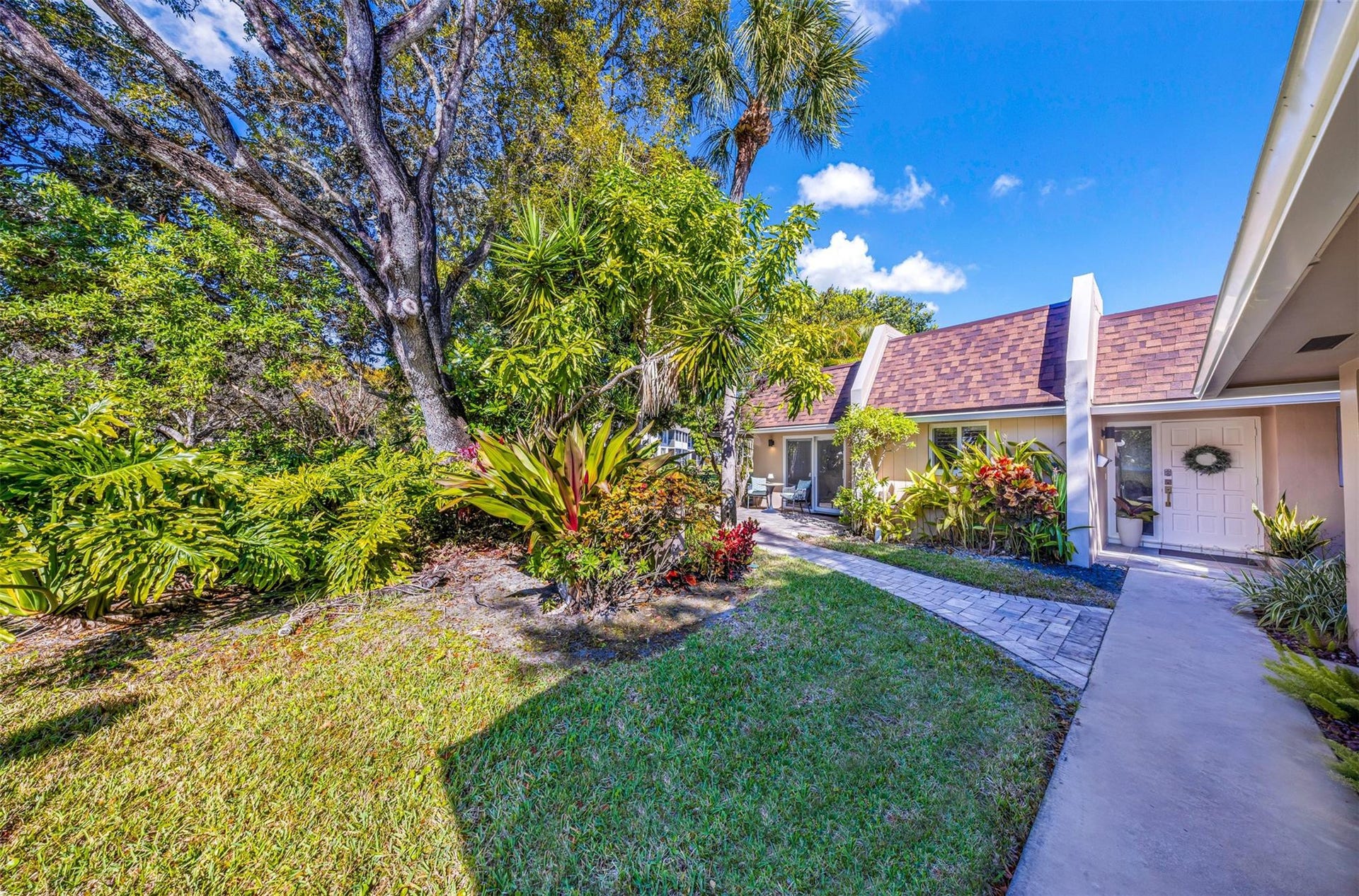 3651 Oaks Clubhouse Drive, #P11, Pompano Beach, FL 33069 Photo 20