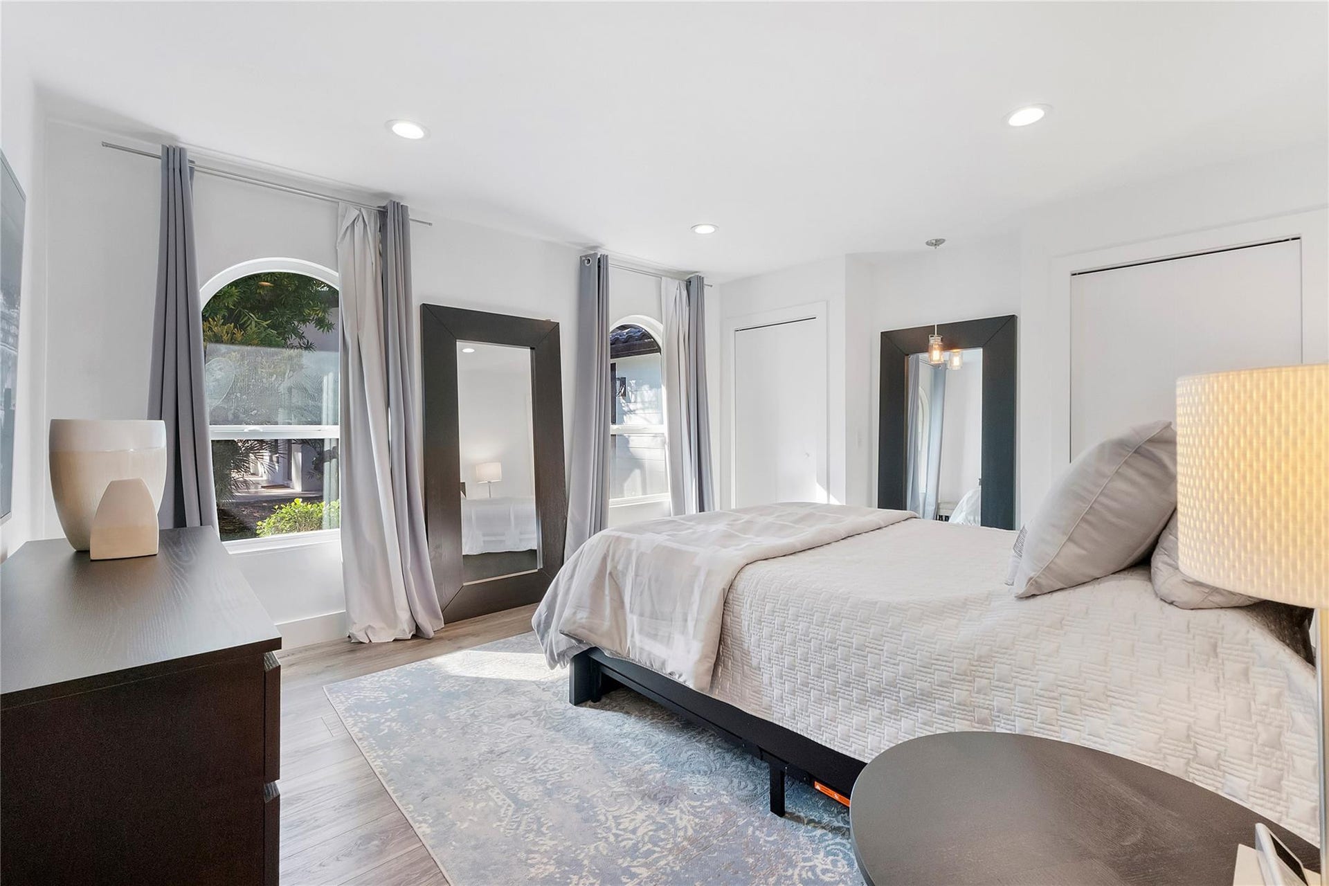 5351 Godfrey Road, Parkland, FL 33067 spacious guest bedroom