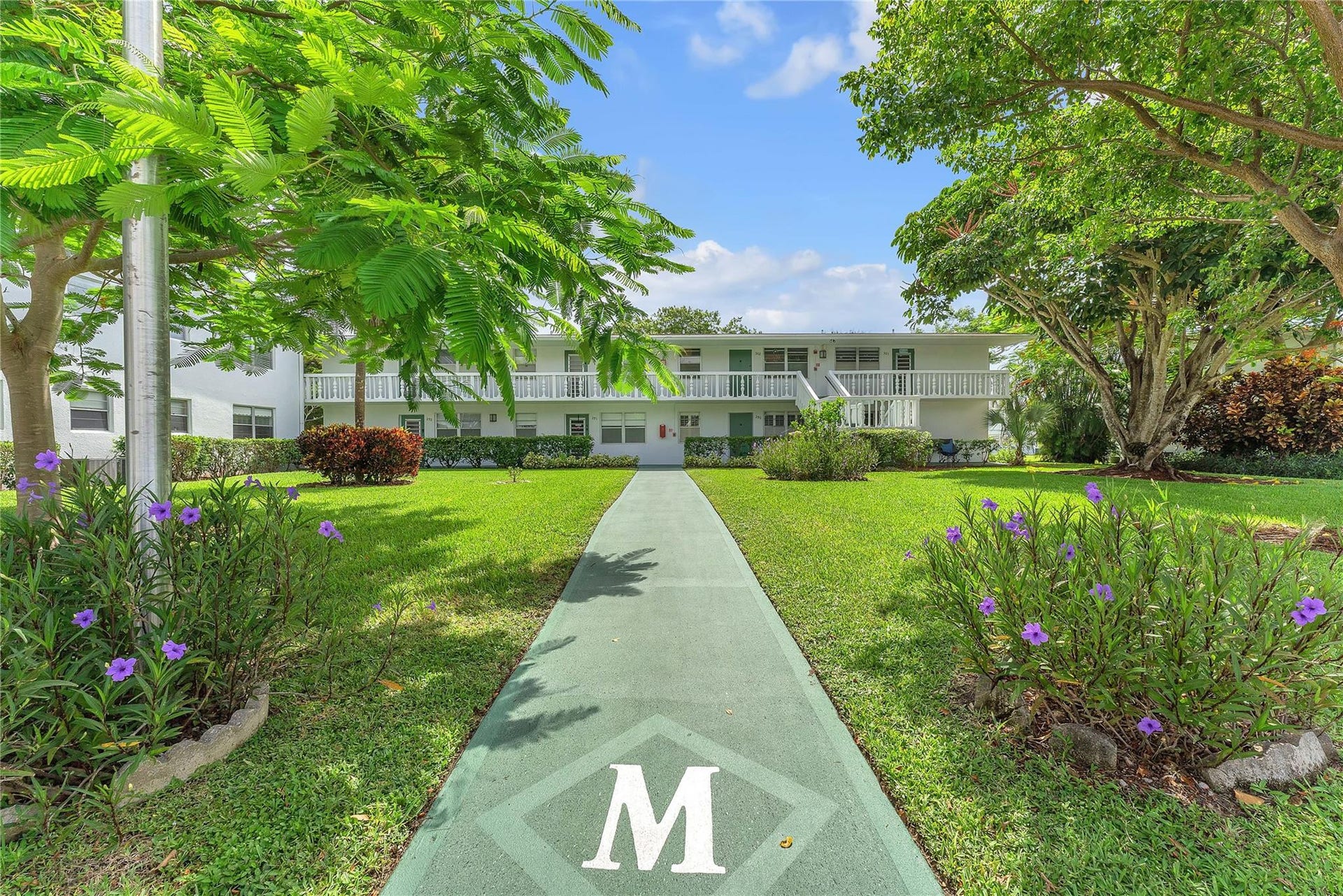 290 Farnham M, Deerfield Beach, FL 33442 Photo 24