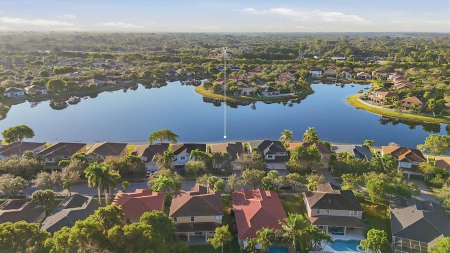 Property photo for 19430 Stonebrook Street, Weston, FL