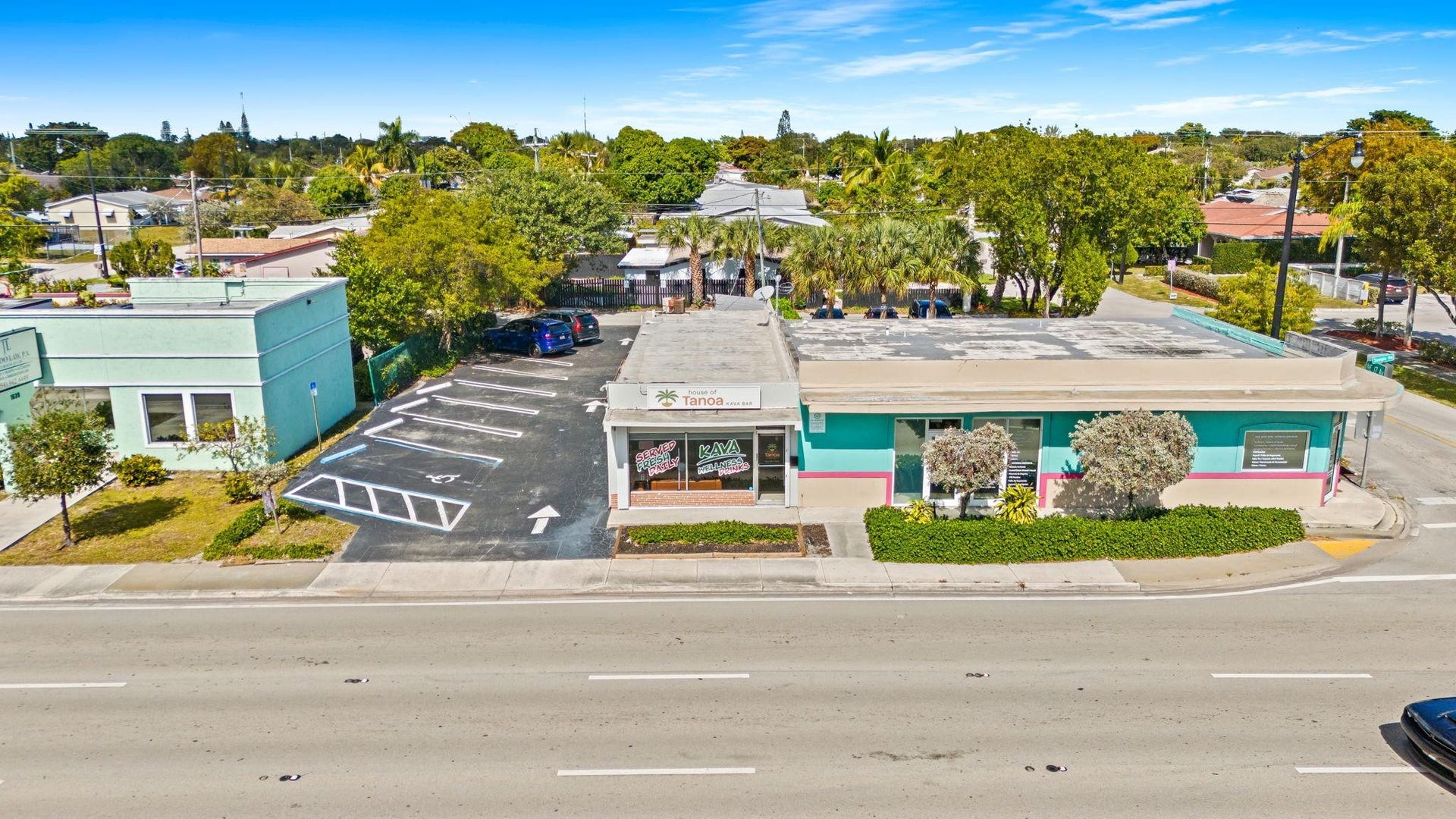 1649 E Sample Rd, Pompano Beach, FL 33064