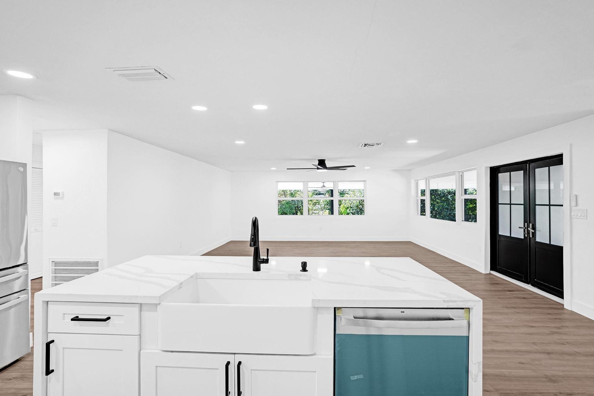 216 Bayberry Drive, Plantation, FL 33317 Photo 21
