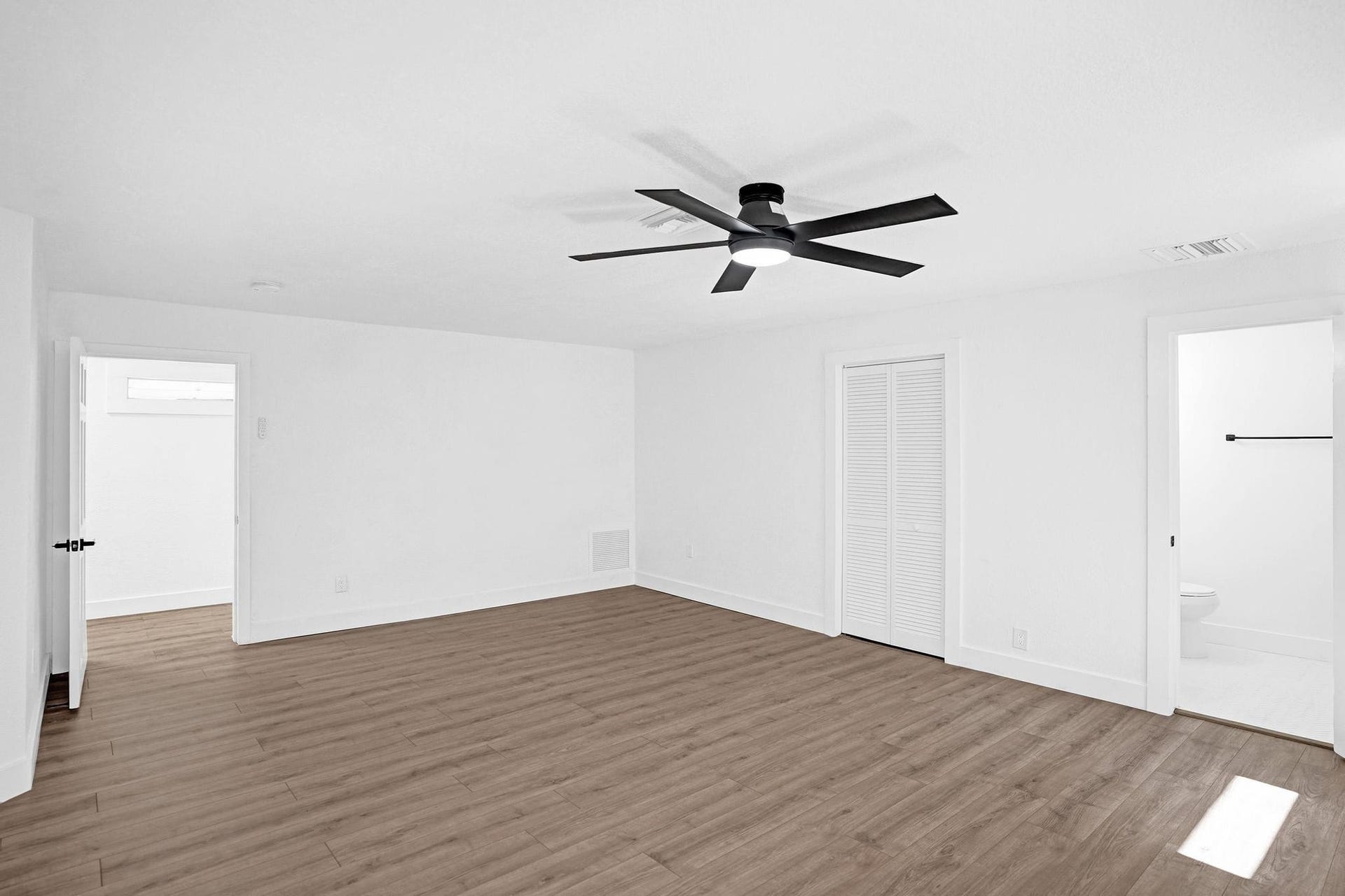 216 Bayberry Drive, Plantation, FL 33317 Photo 38