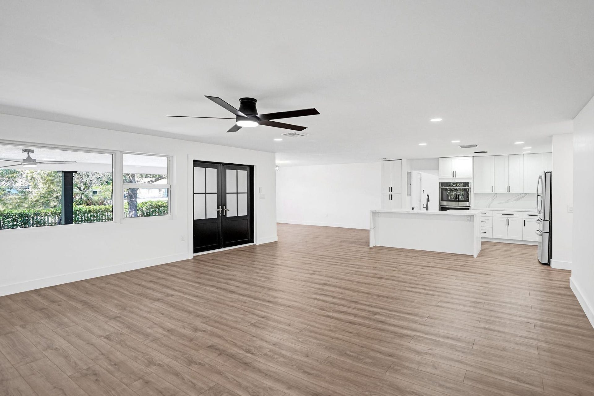 216 Bayberry Drive, Plantation, FL 33317 Photo 9