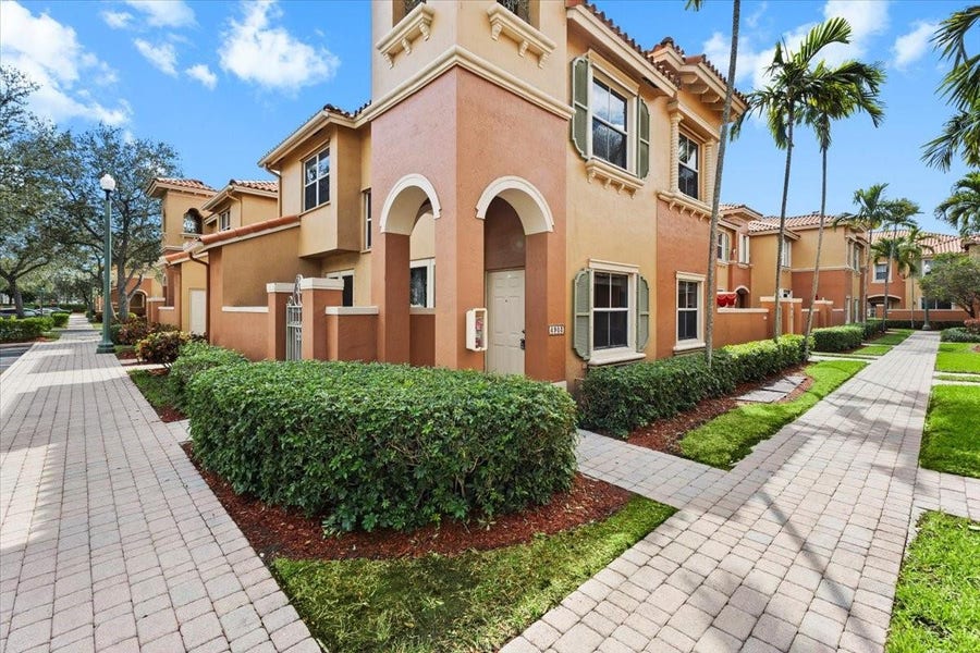 Property photo for 4903 Schooner Drive, #5206, Fort Lauderdale, FL