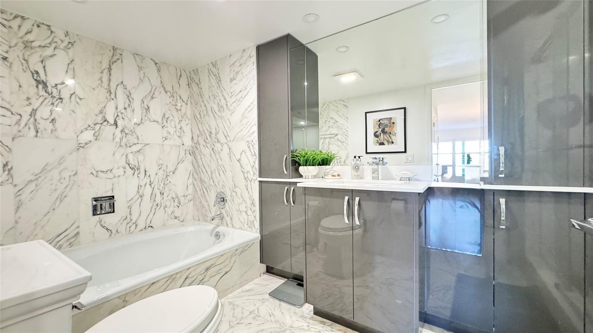 5100 N Ocean Boulevard, #313, Lauderdale-By-The-Sea, Lauderdale By The Sea, FL 33308 5100 N Ocean Boulevard, #313, Lauderdale-By-The-Sea, Lauderdale By The Sea, FL 33308