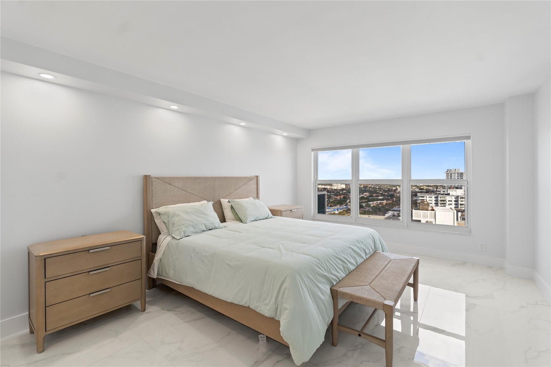 3500 Galt Ocean Drive, #2615, Fort Lauderdale, FL 33308 Photo 4