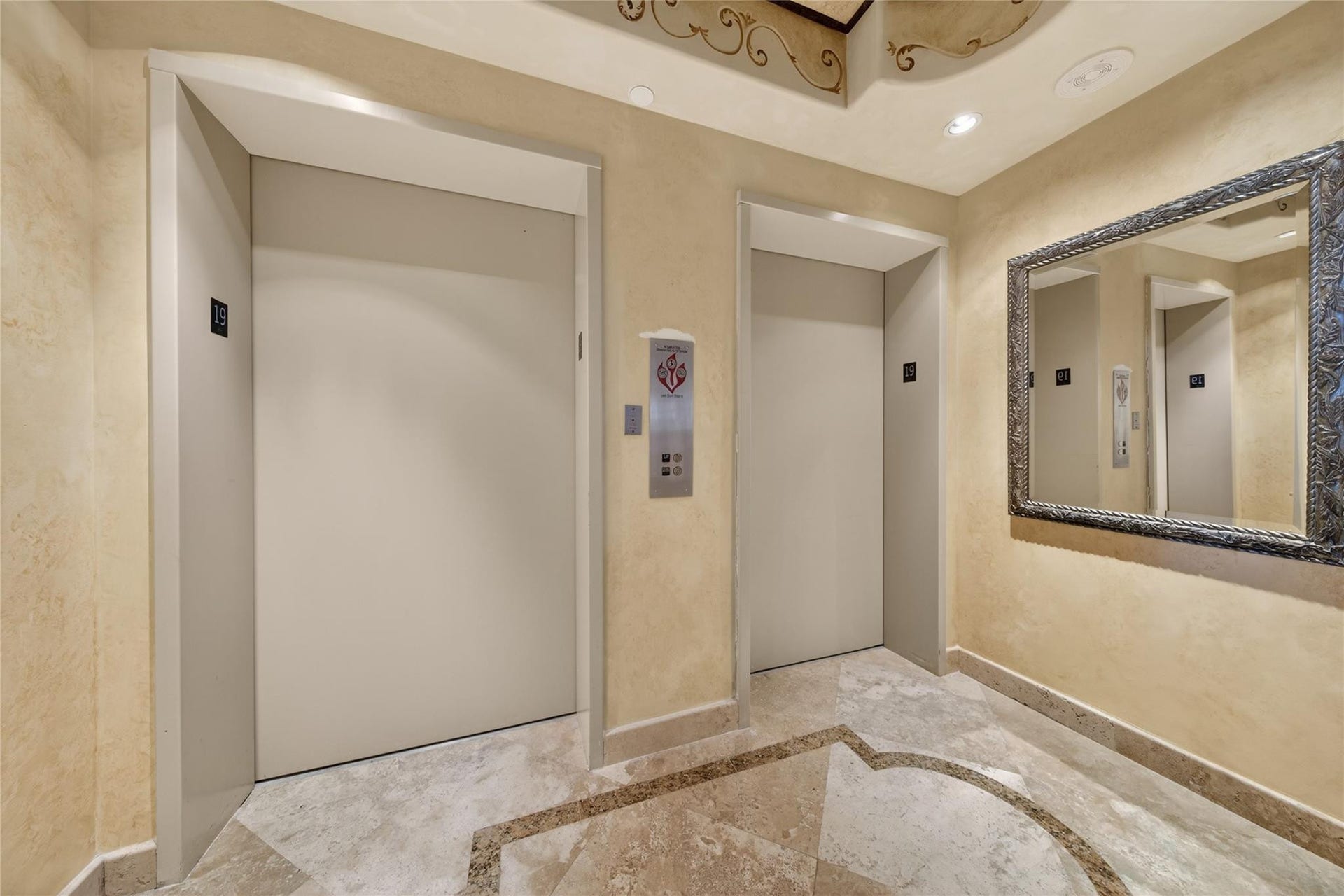 Private Elevator