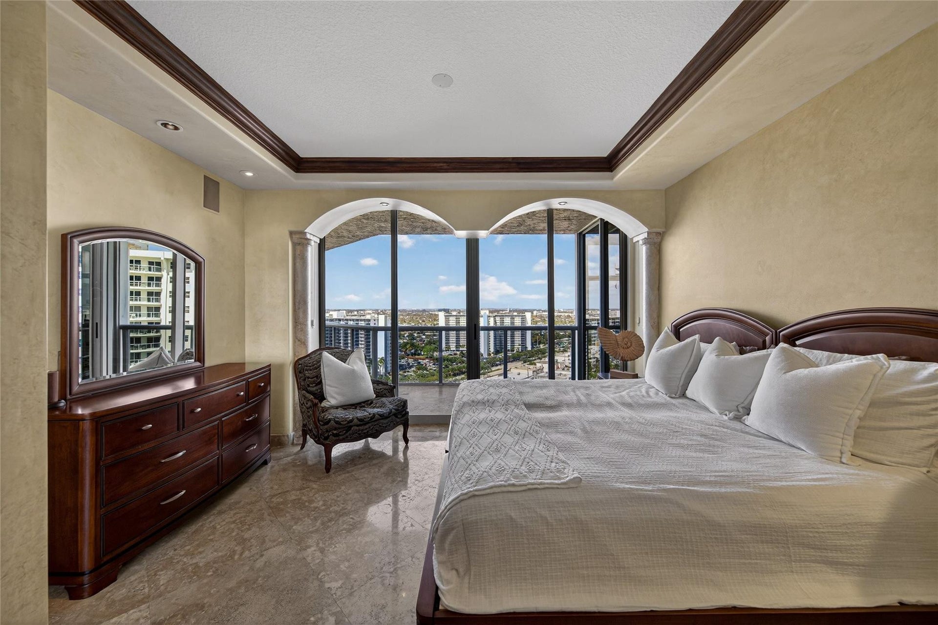 3rd Bedroom/Den with Terrace Access