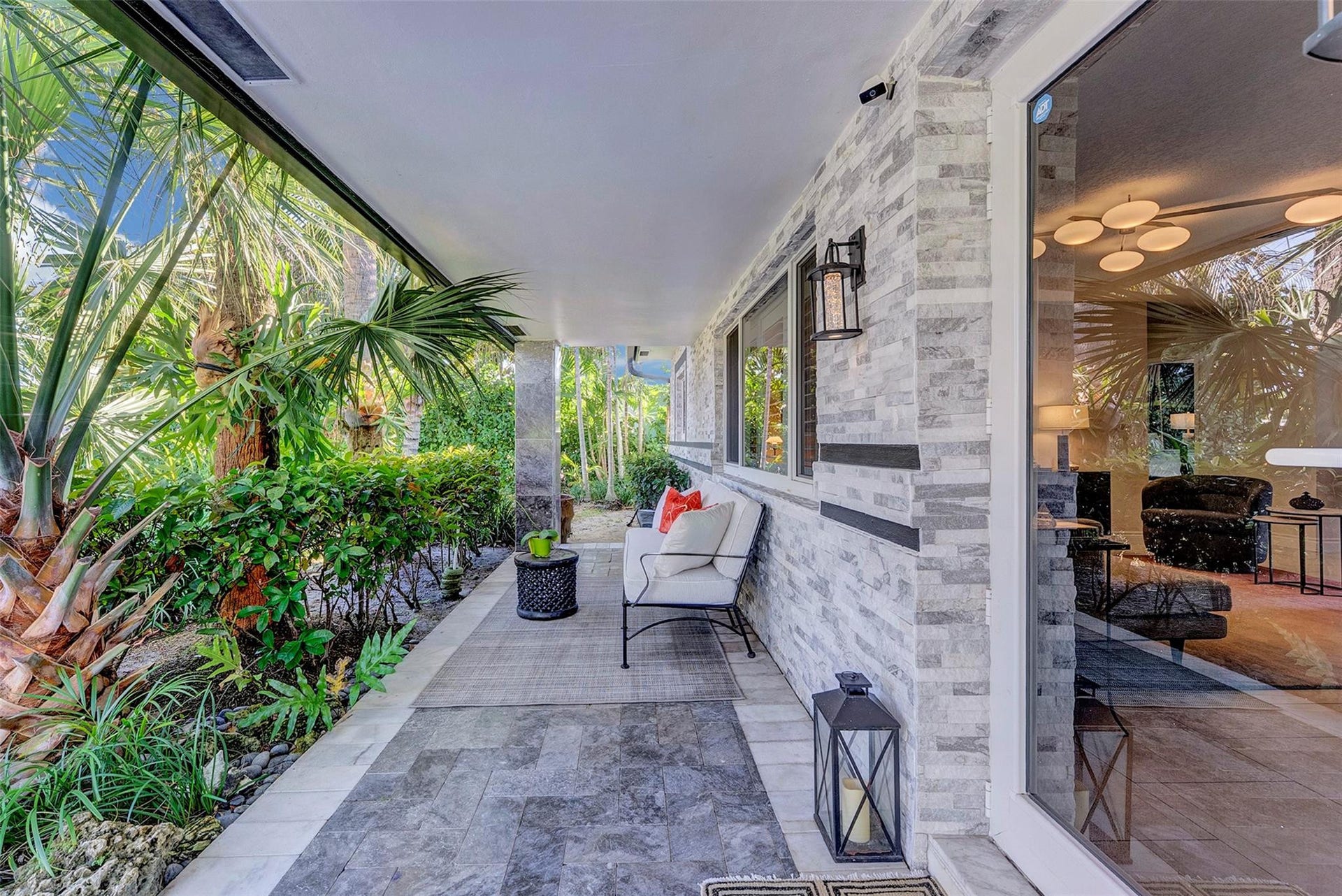 2116 NE 25th Street, Wilton Manors, FL 33305 2116 NE 25th Street, Wilton Manors, FL 33305