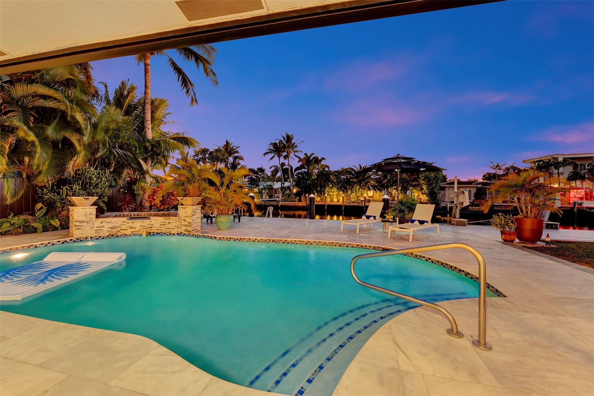 2116 NE 25th Street, Wilton Manors, FL 33305 2116 NE 25th Street, Wilton Manors, FL 33305