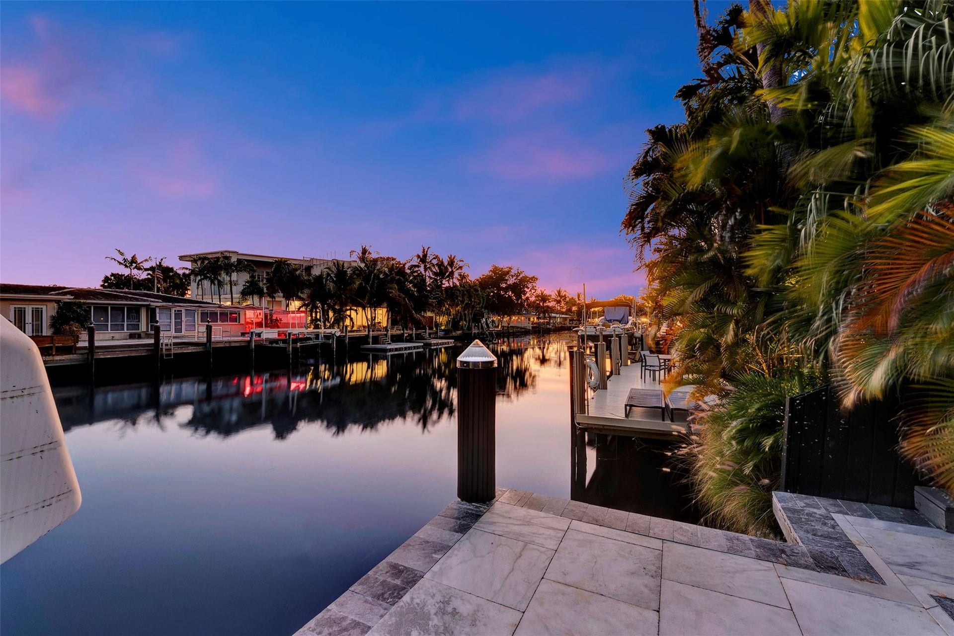 2116 NE 25th Street, Wilton Manors, FL 33305 2116 NE 25th Street, Wilton Manors, FL 33305