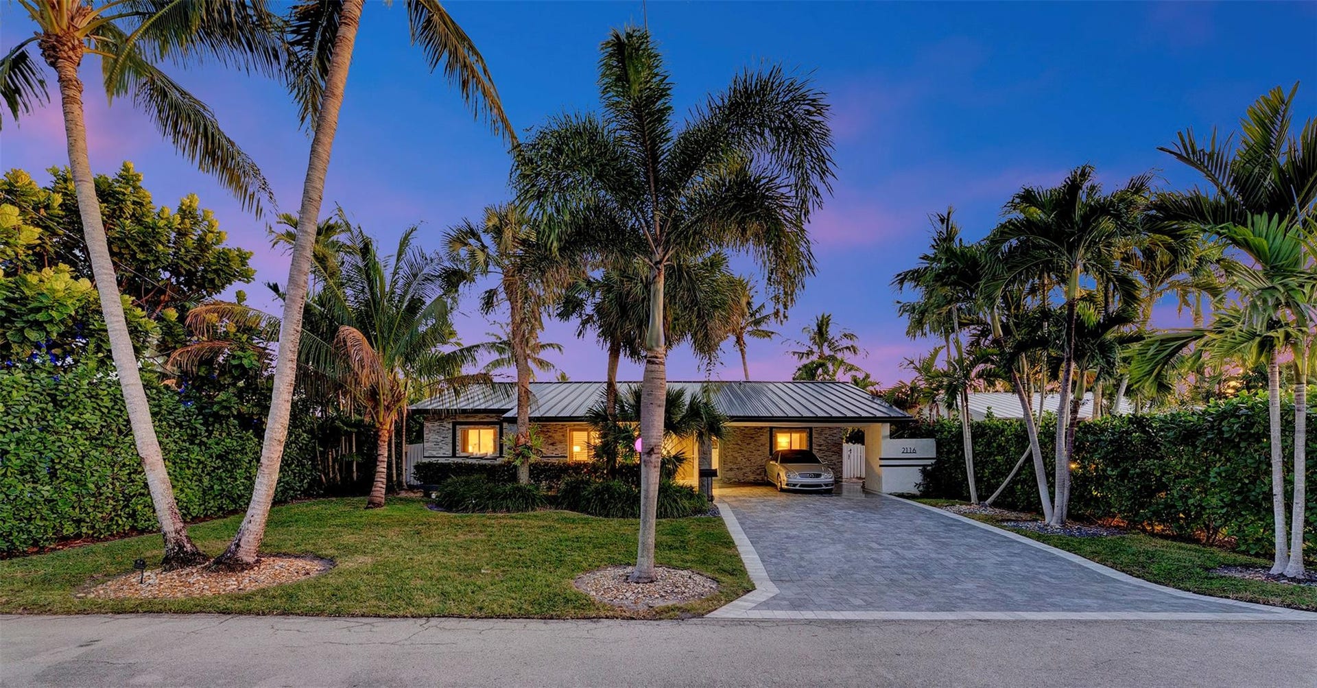 2116 NE 25th Street, Wilton Manors, FL 33305 2116 NE 25th Street, Wilton Manors, FL 33305