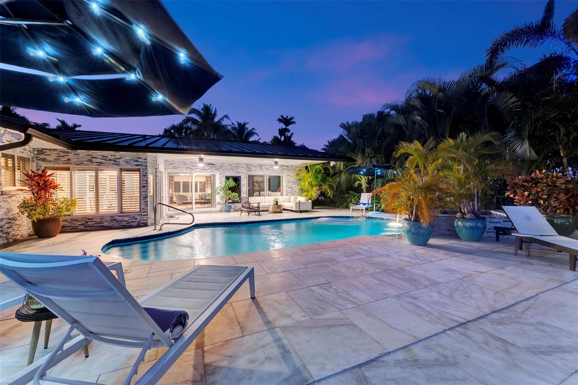 2116 NE 25th Street, Wilton Manors, FL 33305 2116 NE 25th Street, Wilton Manors, FL 33305