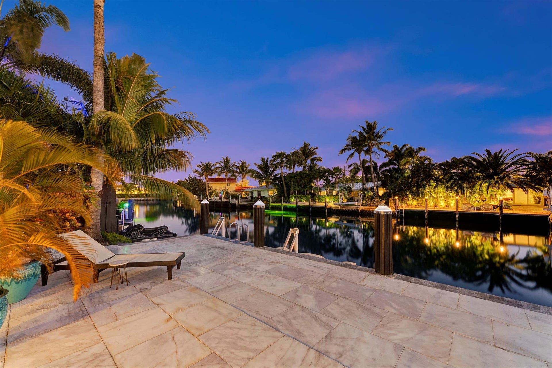 2116 NE 25th Street, Wilton Manors, FL 33305 2116 NE 25th Street, Wilton Manors, FL 33305
