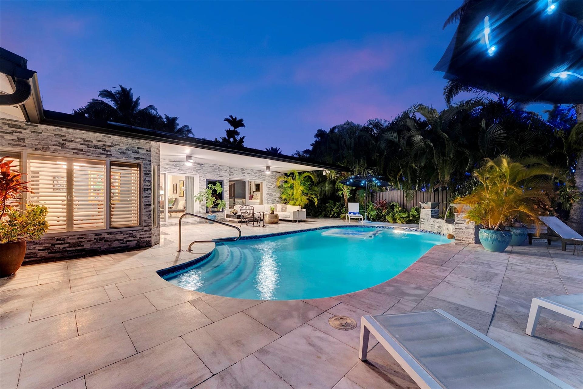 2116 NE 25th Street, Wilton Manors, FL 33305 2116 NE 25th Street, Wilton Manors, FL 33305