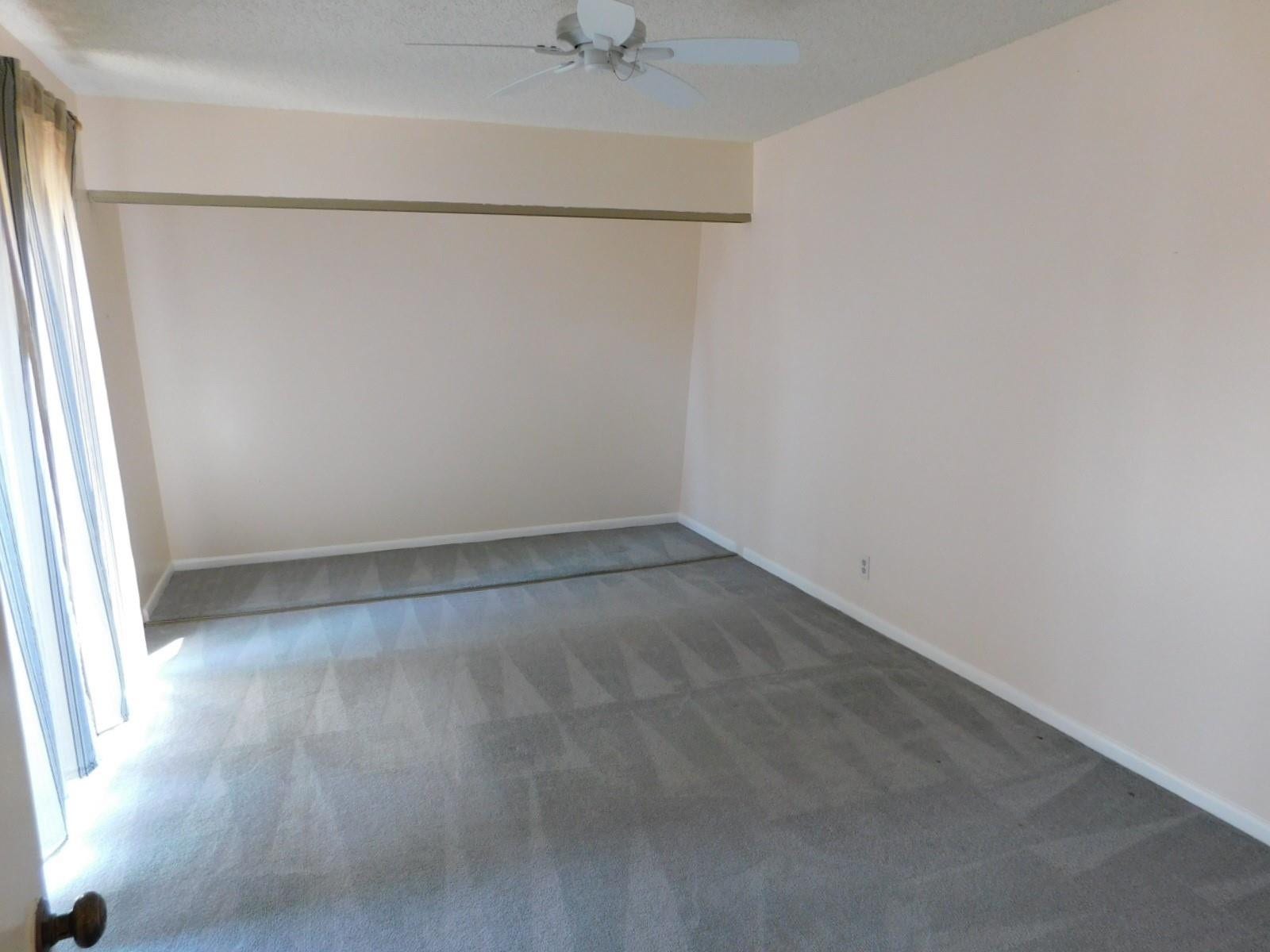 2545 Camelot Court, #2545, Hollywood, FL 33026