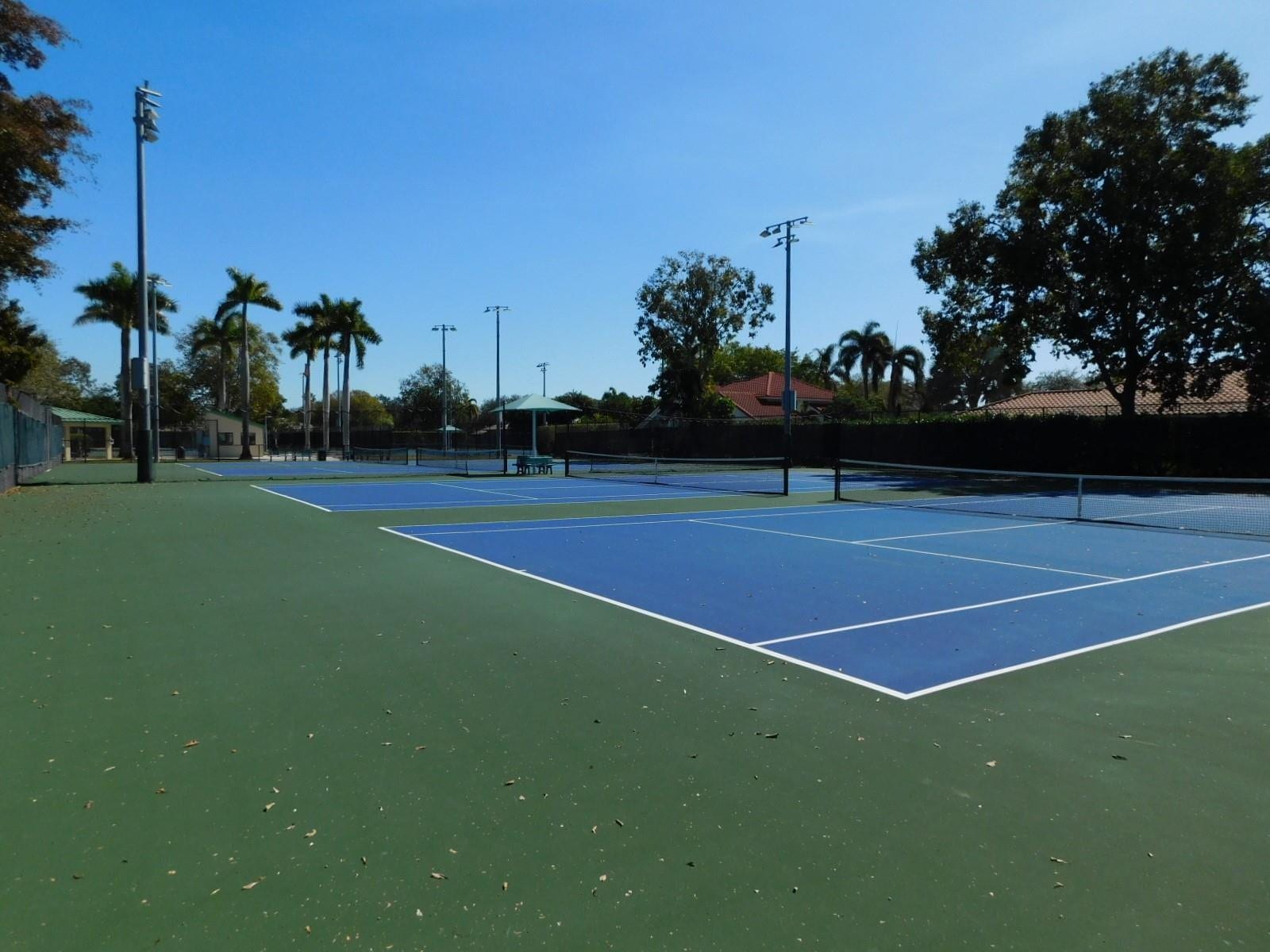 2545 Camelot Court, #2545, Hollywood, FL 33026