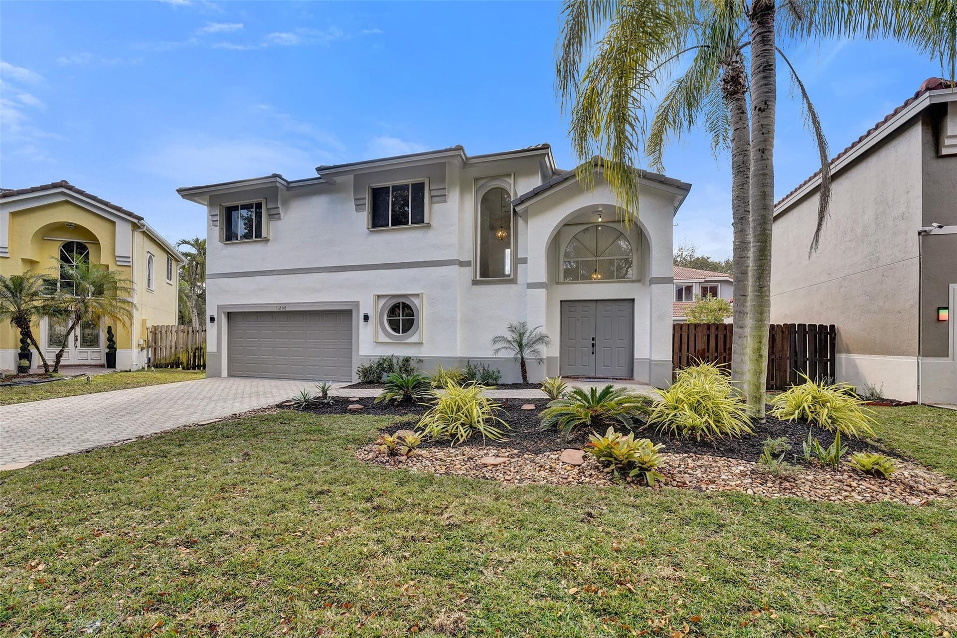 11208 Rhapsody Road, Hollywood, FL 33026 Photo 2