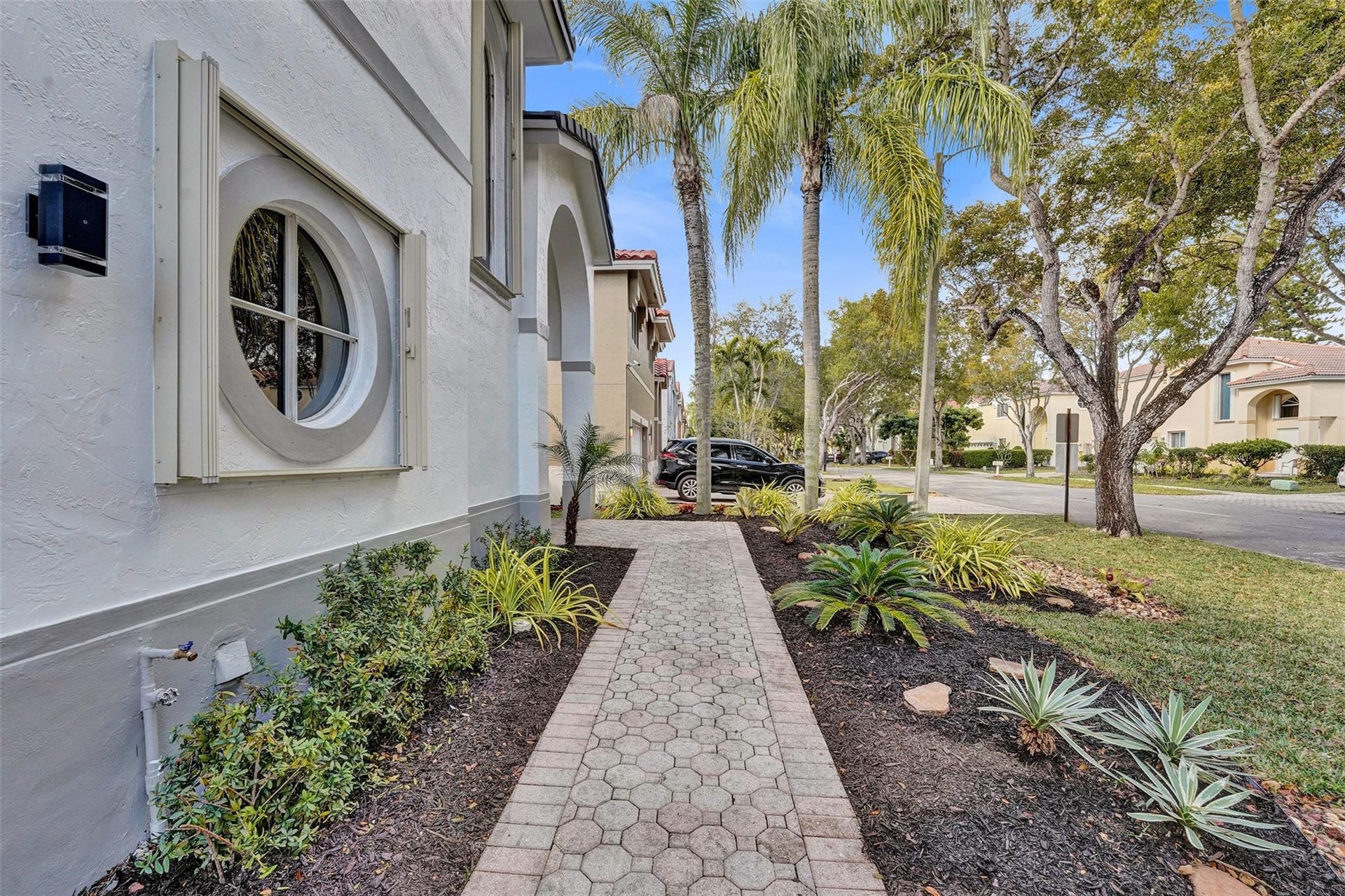 11208 Rhapsody Road, Hollywood, FL 33026 Photo 3