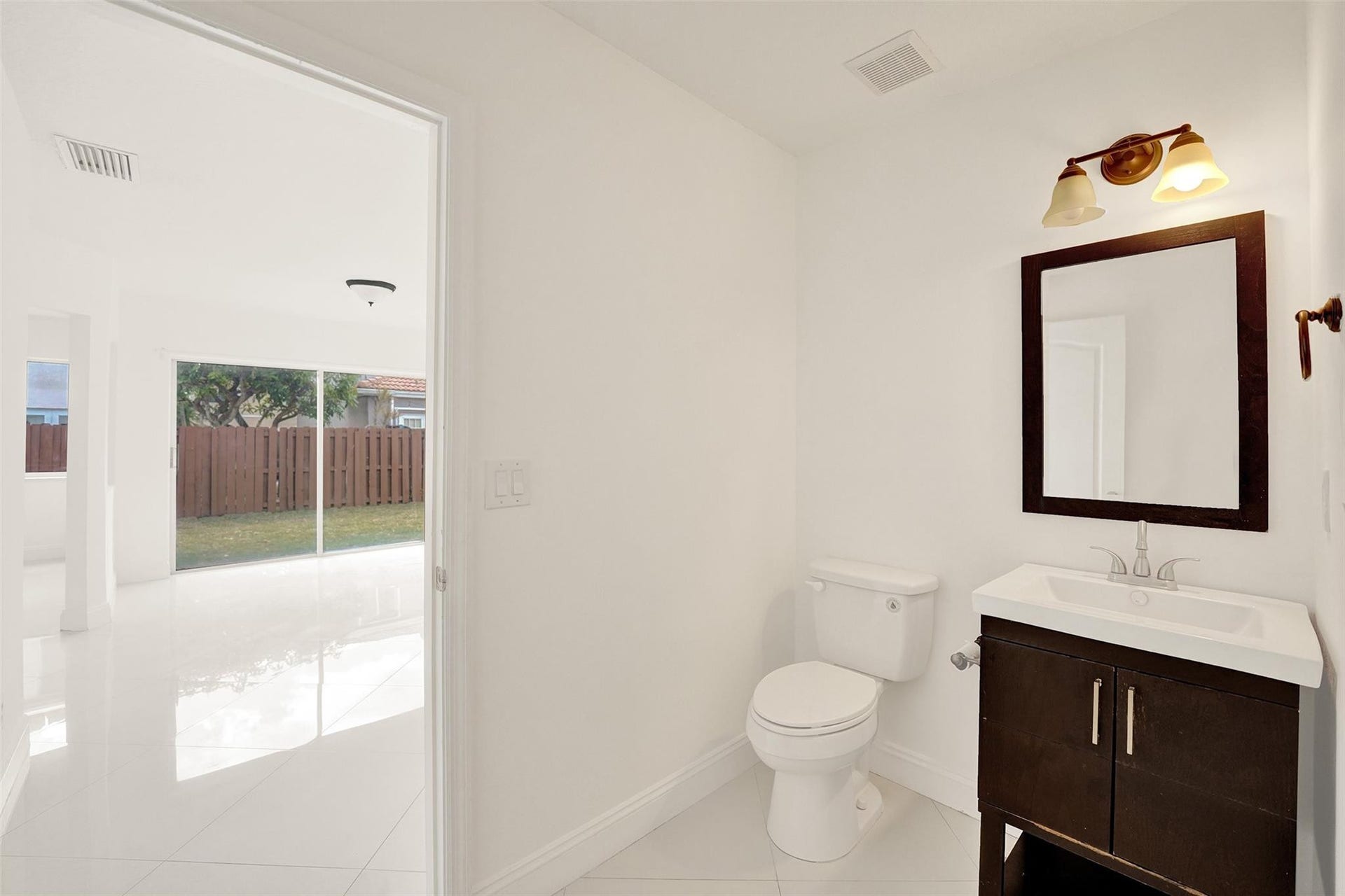 11208 Rhapsody Road, Hollywood, FL 33026 Photo 21