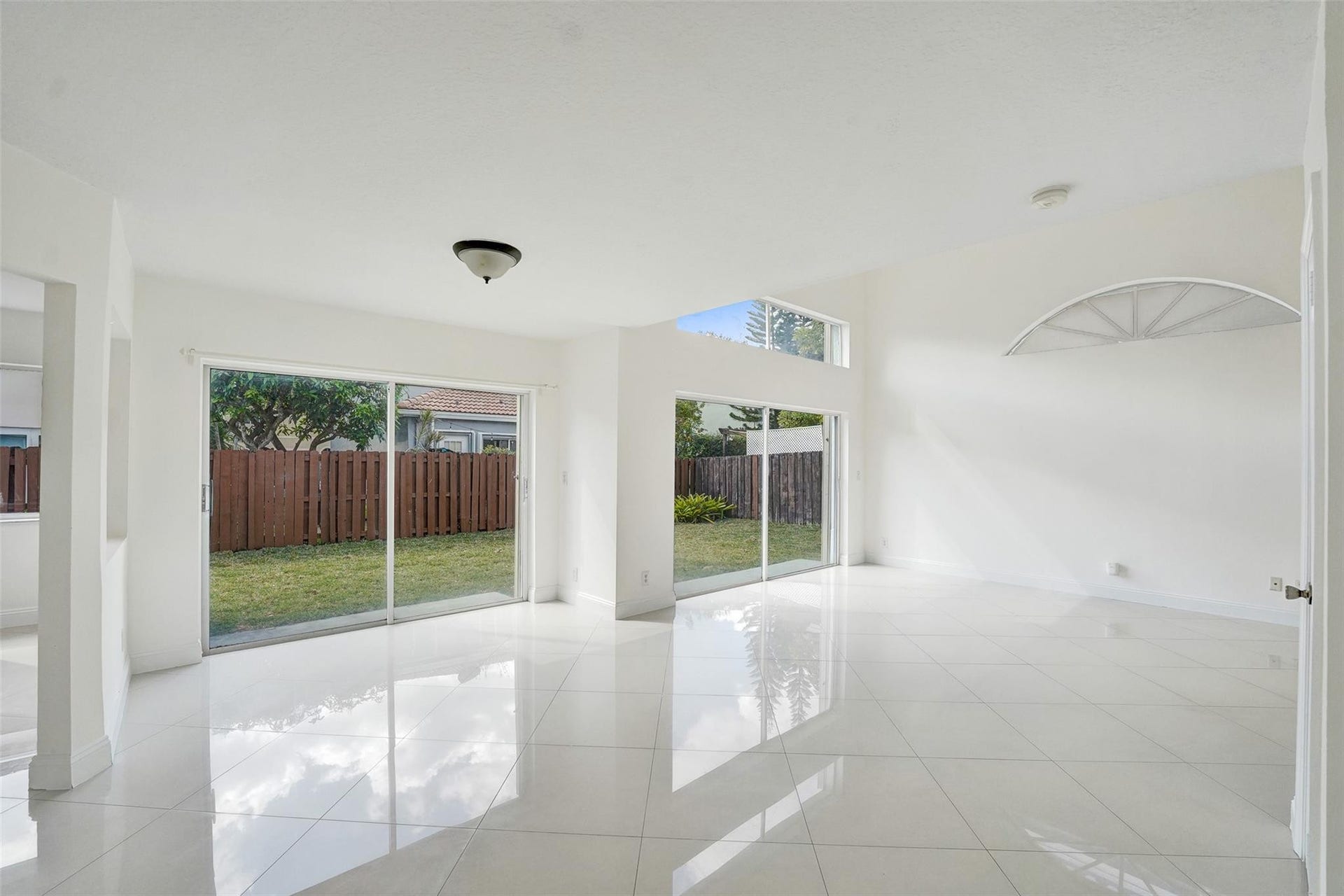 11208 Rhapsody Road, Hollywood, FL 33026 Photo 16