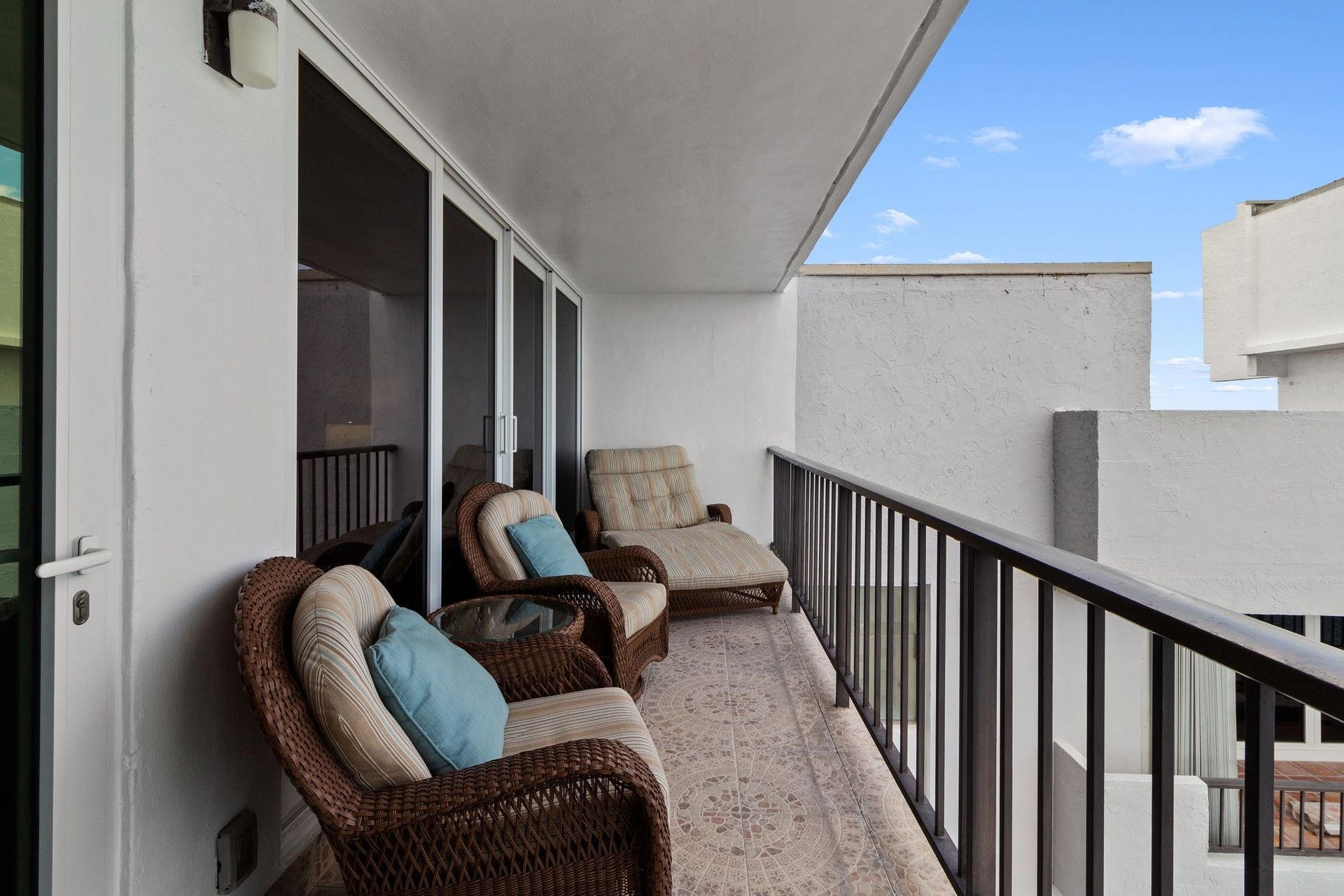 4280 Galt Ocean Drive, #27D, Fort Lauderdale, FL 33308 4280 Galt Ocean Drive, #27D, Fort Lauderdale, FL 33308